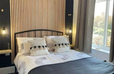 Modern 2 bedroom beach house - Photo 5