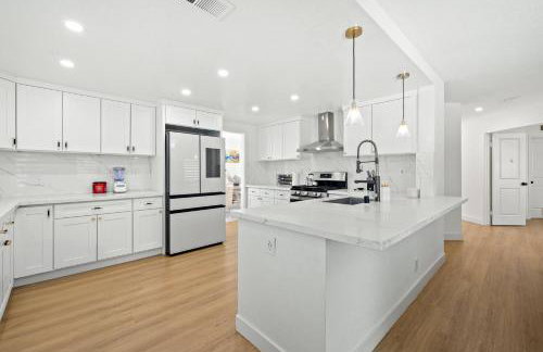 Luxe Spacious Home Near Parks Fully Equipped - Foto 76