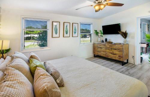 Private Heated Pool Oasis Pet-Friendly Retreat Short or long Stays Sleeps 2-8 Ppl - Photo 13