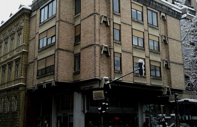 AI Apartments - Photo 1