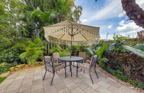 Vibrant North Palm Beach Home about 2 Mi to Beach! - Foto 24
