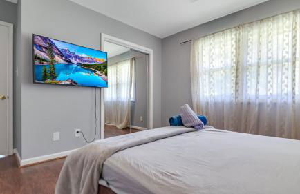 Luxury Lake Front Camelot Villa - Foto 20