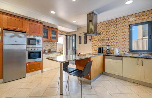 Villa Ruana - 5 bedrooms on Suite- Free out door Hot Jacuzzi - By Bedzy - Foto 3