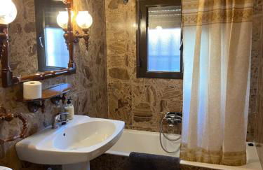 Esuri Chalet 300m con 1000m parcela privada a 8min de Puy Du Fou - Foto 13