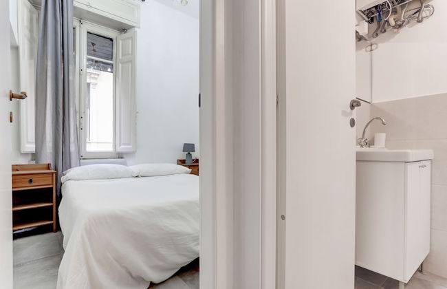 Charming Colosseum - Photo 3