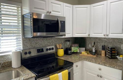 2 mins to Downtown Atlantic Ave-3 mins to Beach-600mbps-BBQ-Fenced Yard - Foto 15