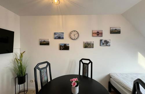 Gemütliches Apartment für 2 Personen nahe RaumFabrik - Durlach by Rabe - Photo 3