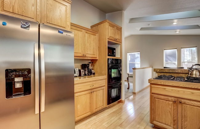 Montgomery Estates Bliss - Hot Tub, Pets, Family Fun! - Foto 10