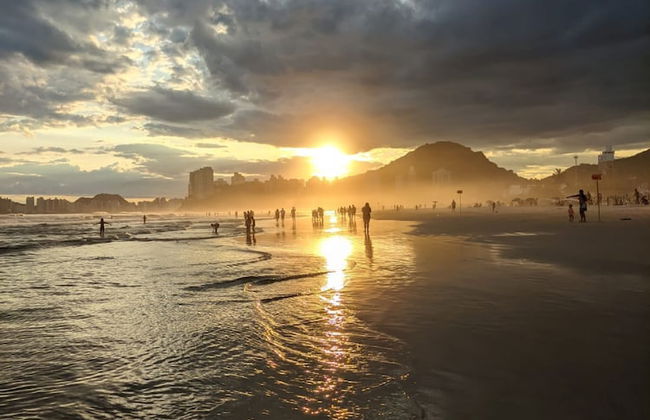 500m da Praia, BIWA Edifício com Piscina, 1garagem, WI-FI, Portaria 24hs, churrasqueira, playground, jardim, Centro do Guarujá, SP - Foto 23