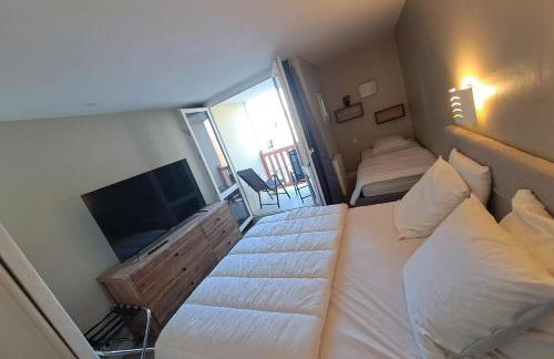 T2 apartment in residence with pool - Foto 5