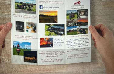 POPPY LUXURY LODGE Sleeps 8 at Fairview Farm, Ravenshead, Nottingham Near Sherwood Forest, Dog Friendly, Farm Stay great for wedding groups, families, Hen Do's, friends gatherings with amazing views - Foto 11