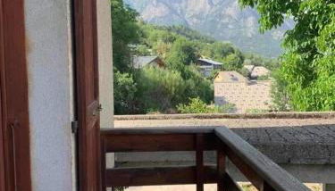 Maison au cœur des Hautes-Alpes - Foto 2