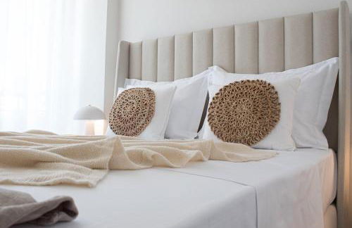 Rafina's PARADISE VIEW!!Walking access to the Port!!! Amazing Seaview!!!Steps from the Beach, 2 min walk!!WIFI 300Mbps! The Lux Seaside Retreat! - Foto 9