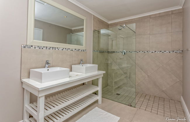 Gansbaai Seafront Holiday House: Ons C-huis - Foto 22