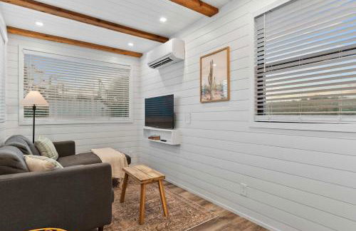 Container Home with Rooftop Views and Pickleball - Foto 10