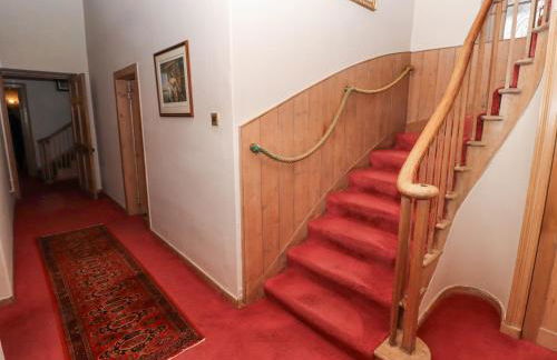 Cheviot Manor - Photo 20