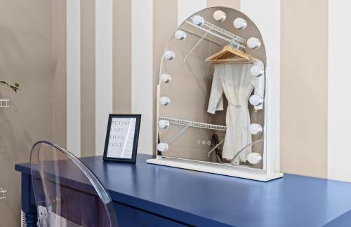 Exquisite Condo with Views in Trendy NuLu District - Foto 41