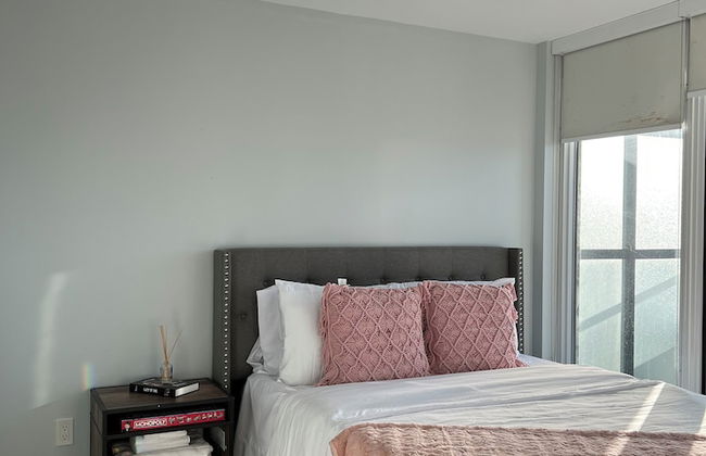 Adastay Suites Toronto - Photo 2