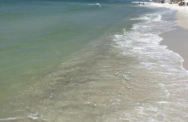 Private Pool, Beach Access, Luxe Kitchen, Fire Pit & Outdoor Entertaining Space - Foto 24