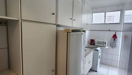 Ótimo APTO-Uma Quadra da Praia no bairro do Boqueirão em Santos - Foto 3