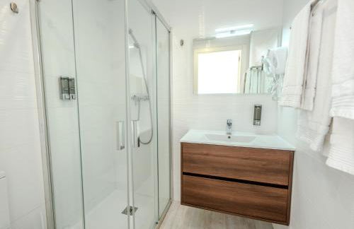 Castell Beach Aparthotel - Foto 72