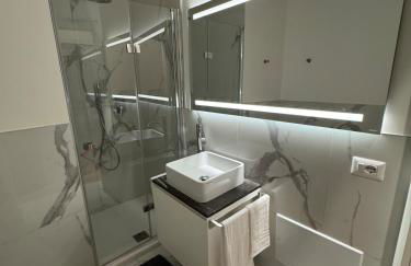 Luxury San Babila Apartment - Photo 26