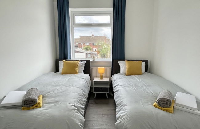 Worksop Newly Refurbished 3-bedroom House - Foto 12