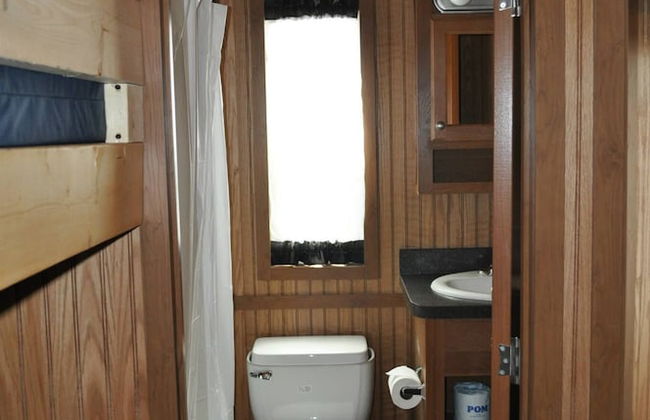 Camp Cardinal Gloucester Point - Photo 9