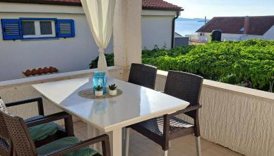 Apartments Ana Žaborić, 50 m od šljunčane plaže - Foto 5