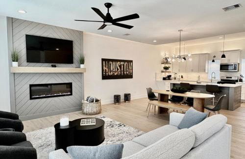 Houston- Downtown, NRG, Med Center, City Views, U of H & TSU, Rodeo - Photo 12