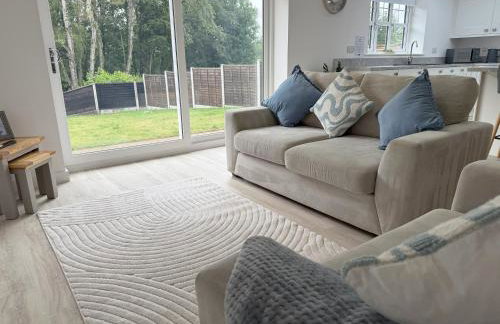 Low Street Escape 3 Bed, Sleeps 9, Gated Drive, WiFi, Contractors - Foto 3