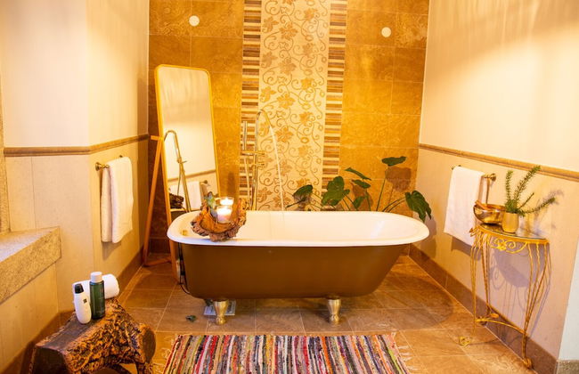 AR Country House - Photo 20