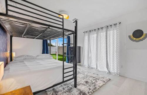 Sip Sip Away by Rather Be Properties - Foto 34