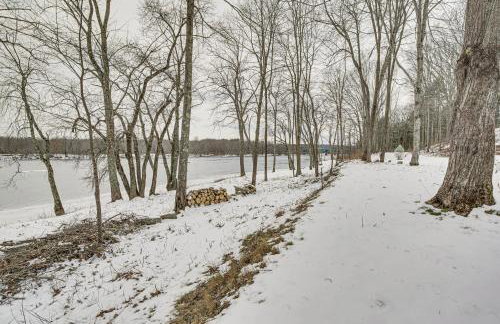 Riverfront Topsham Home about 28 Mi to Portland! - Foto 24