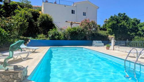 Vila da Fonte - Peaceful 3-bedroom Villa with Private Pool, Central Portugal - Foto 1, sunbed