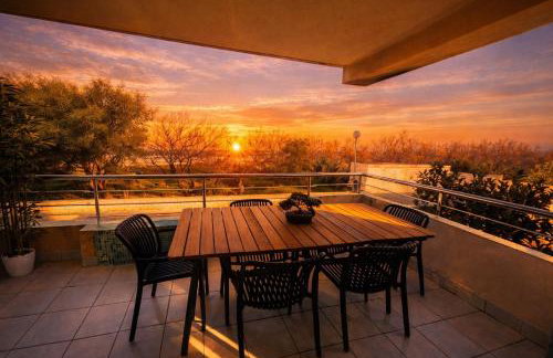 AP-10 XimoApartments a Primera Linea de Playa - Foto 1