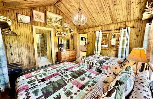 Tranquil Riverfront Cabin Retreat with Wildlife, Trails & Open Skies in Tahlequah, Oklahoma - Foto 46