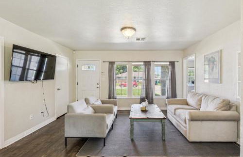 2BR Apt 10 min to OU Medical #TA - Photo 6