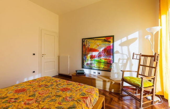 Large Apartment in the Heart of Chiaia - Foto 3