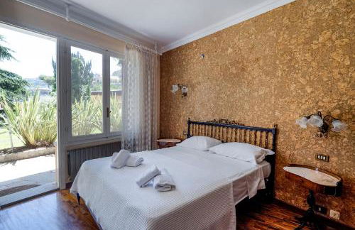 Villa Tamagna - Swimming Pool, Barbeque, Garden - Photo 18