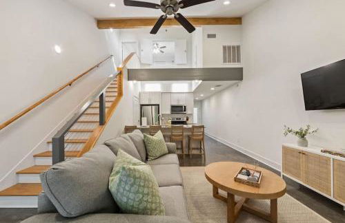 Modern King Bed Patio Central Lafayette - Foto 17