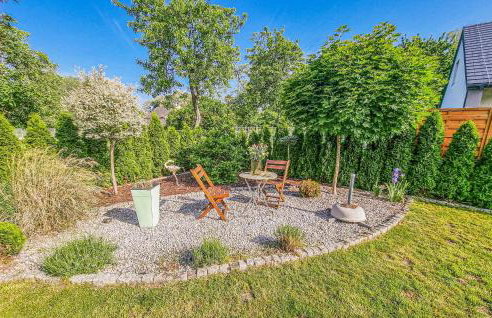 3 Bedroom Awesome Home In Zieleniewo - Foto 11