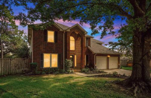 Tropical Pool Oasis - 5 BR Foosbal Cinema - Photo 37