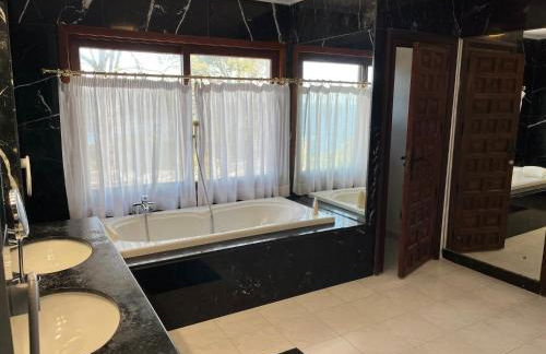 Villa Colina Ibiza - Photo 23