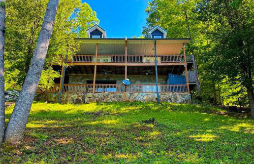 Lakefront Cabin Sleeps 14 - 2 Level Dock - Sun Deck - Foto 30