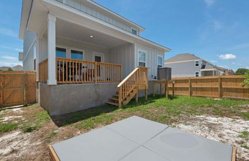 Sea Haven at Serenity - New large home with Golf Cart and game room just mins from Beach! - Foto 31