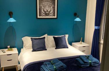 Central Sheffield 3BED 3BATH IV Pent-Apartment - Photo 46