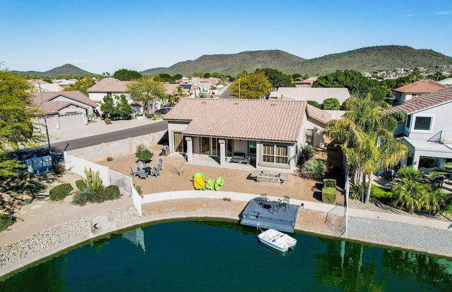 Lakefront Oasis - Foto 39