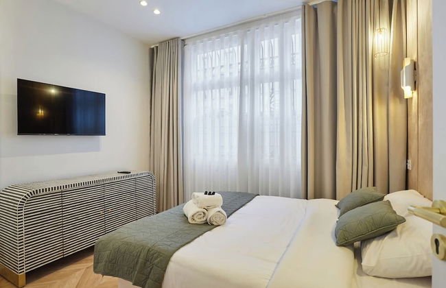 Sublime Apartment Center of Paris - Photo 3