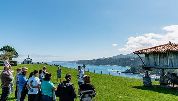 Ausflug nach Luarca, Cudillero und Avilés von Oviedo und Gijón - Foto 3